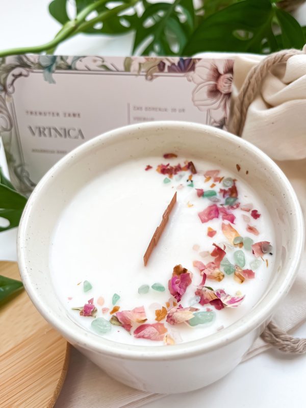 Sveča Vrtnica – Sojina sveča z mešanico EO (300g)